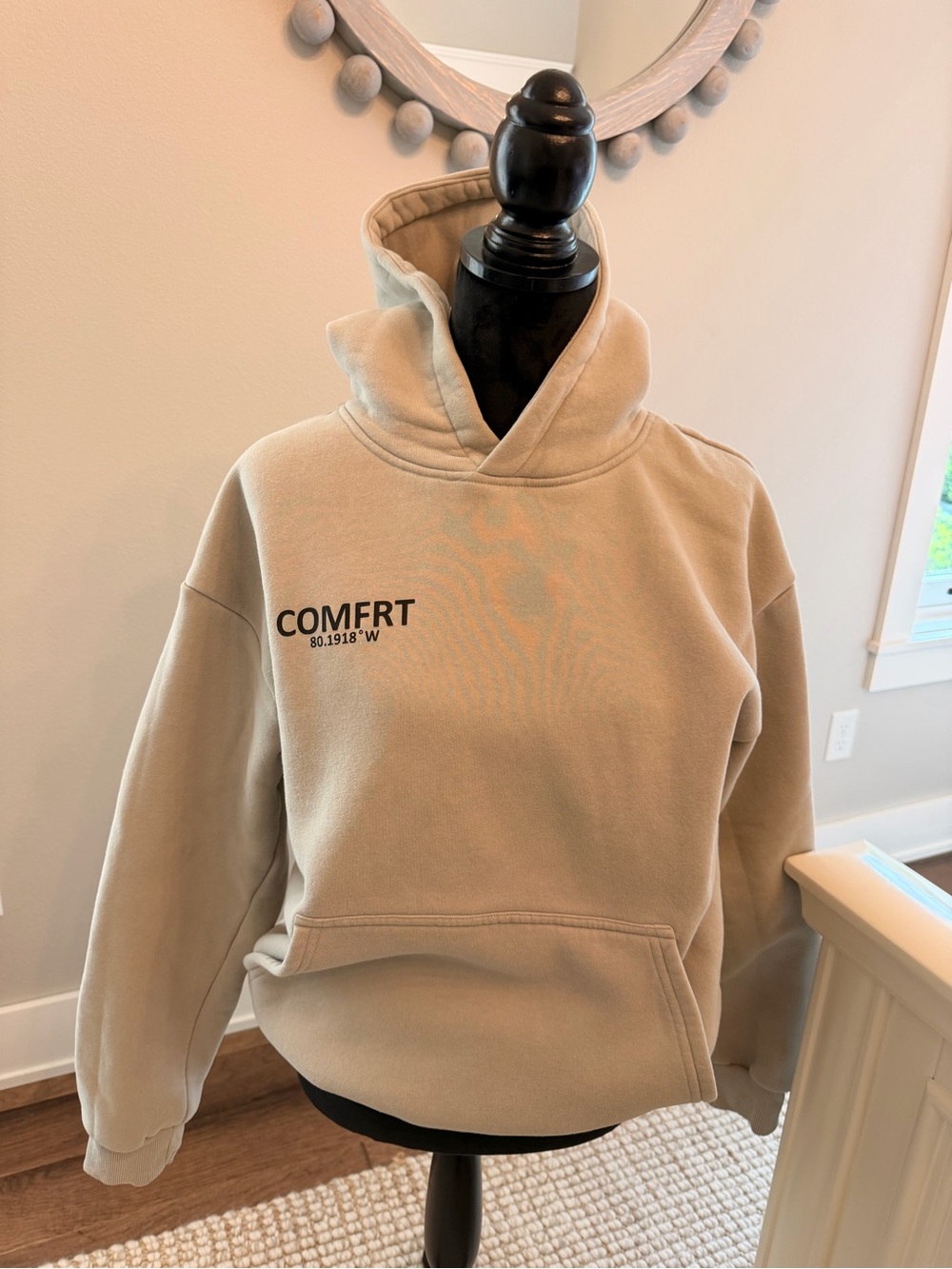 COMFRT Men's Beige Pullover Hoodie